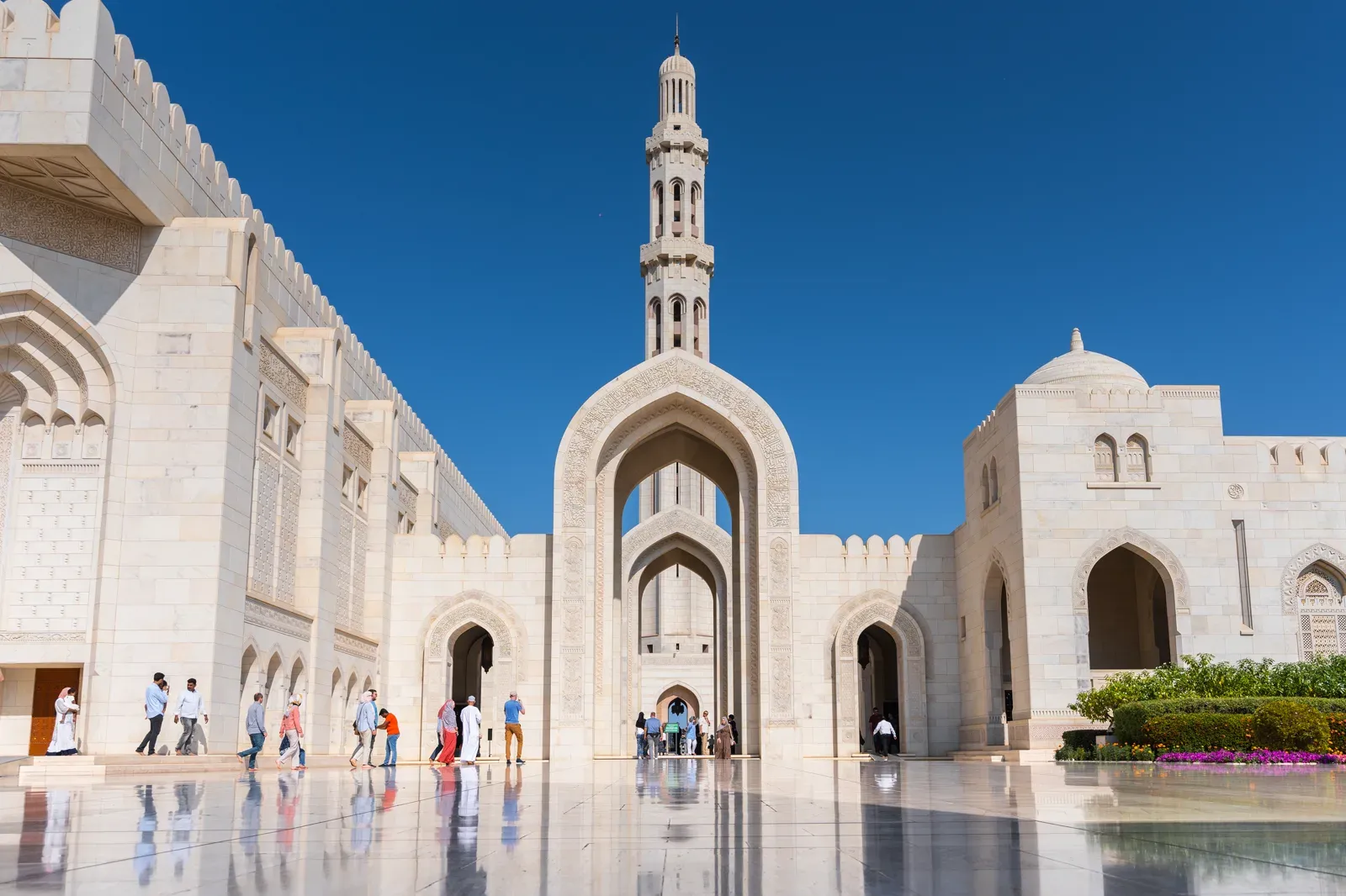 De Sultan Qaboos Grote Moskee in Muscat